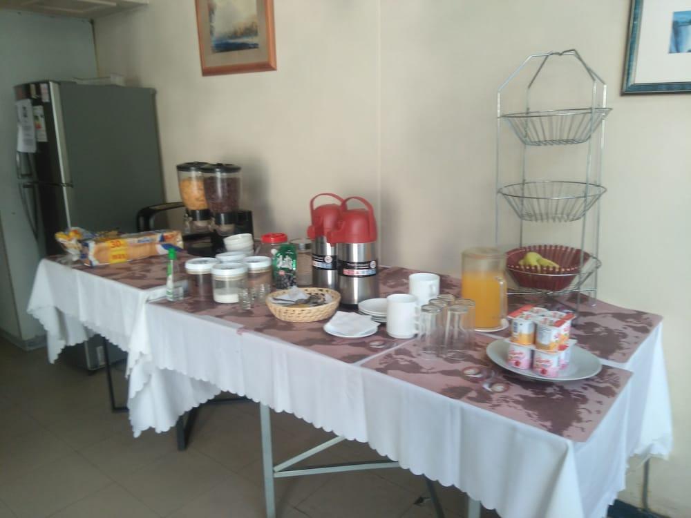 Hostal Americano سانتياغو المظهر الخارجي الصورة